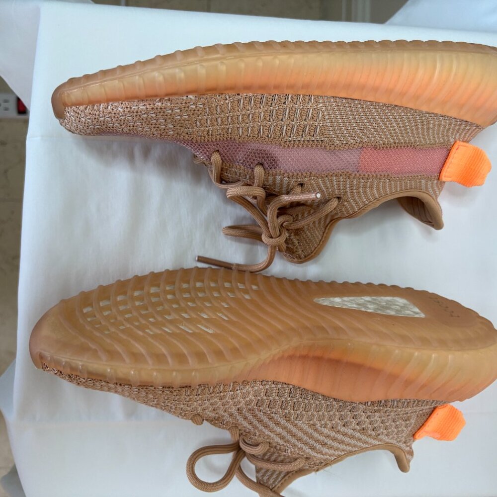 Adidas x Yeezy,  YEEZY Boost 350 V2 "Clay" | Size: 5 - Picture 9 of 16